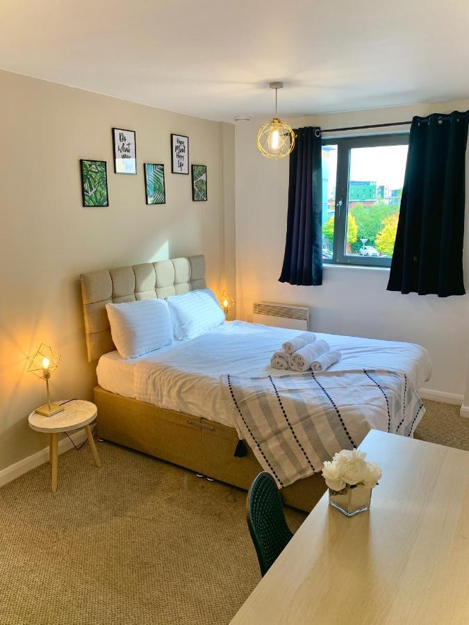 Insta-Style Penthouse With Balcony Or 2B Apartment With Balcony Birmingham City Centre Zewnętrze zdjęcie